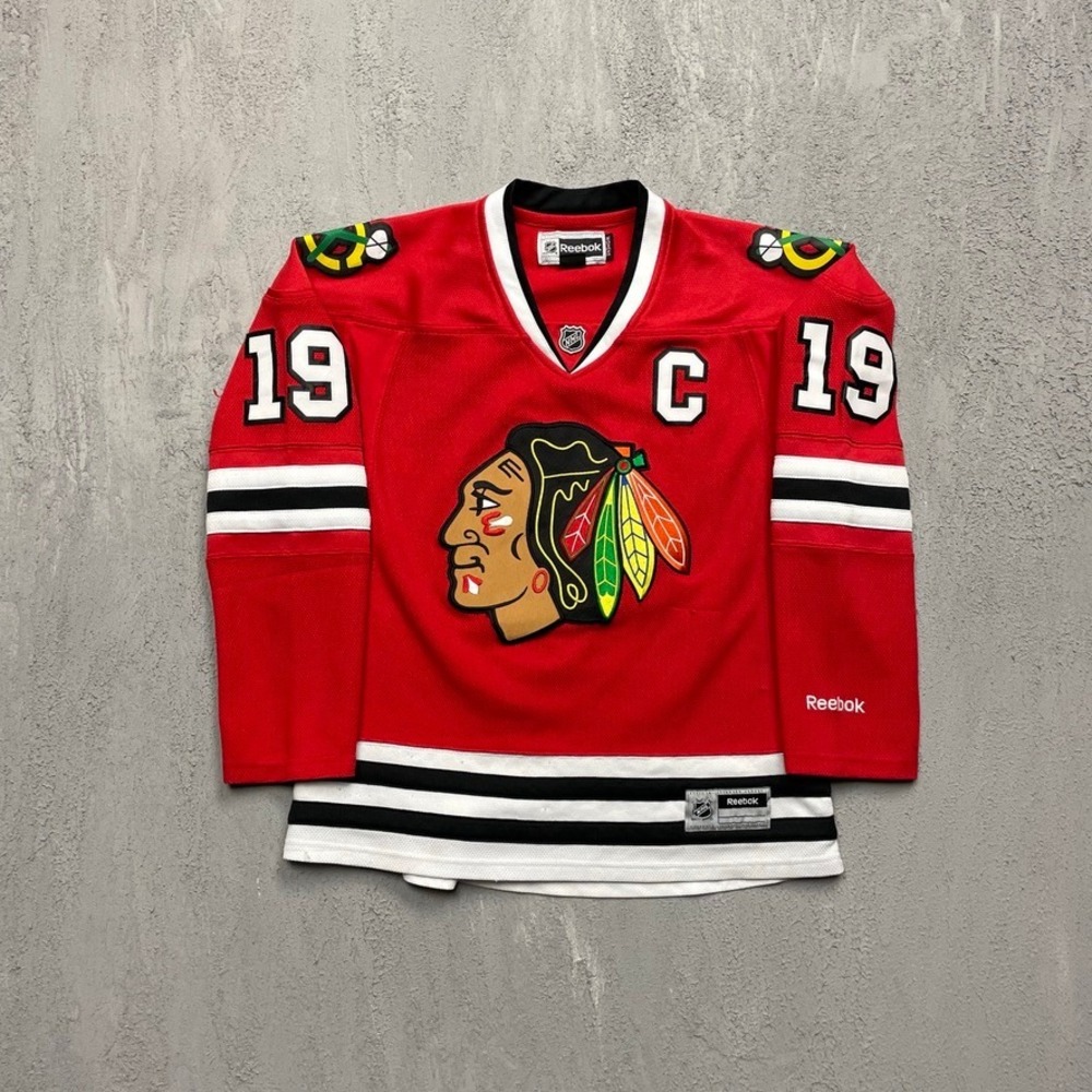 Jonathan Toews Chicago Blackhawks Hockey Jersey Womens Medium Red Reebok